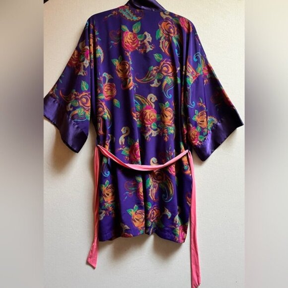 Vintage Victoria's Secret Gold Label belted midi satin robe - Picture 2 of 11